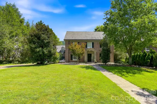 199 Kimberly Avenue, Asheville, NC 28804