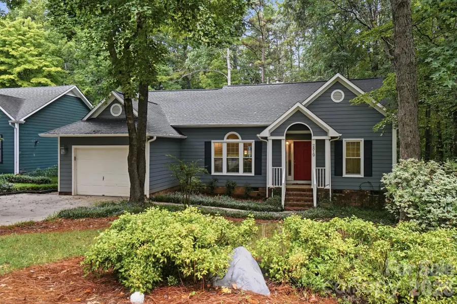 2819 Cedar Chase Drive, Matthews, NC 28105 - #2