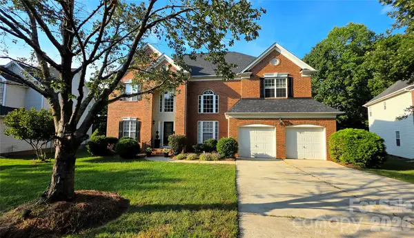 12424 Tantallon Court, Pineville, NC 28134