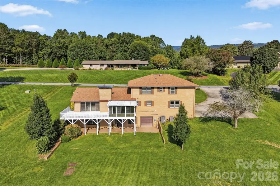 2796 Lakeview Drive, Lenoir, NC 28645 - #2