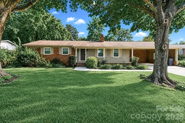1412 Mount Vernon Avenue, Statesville, NC 28677