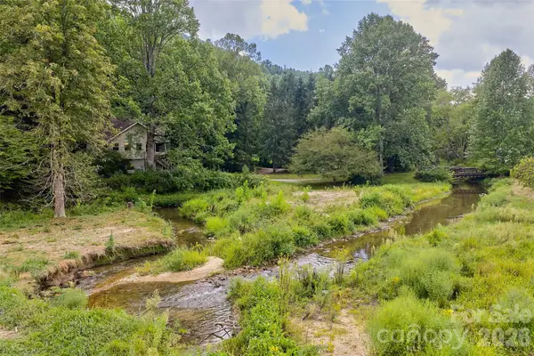 473 Middlefork Road, Brevard, NC 28712