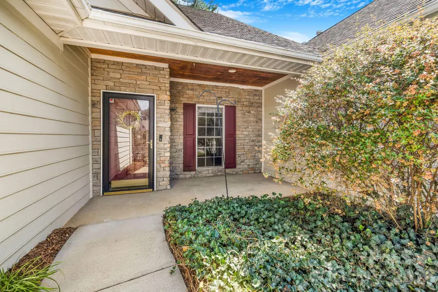 896 West Pointe Drive, Asheville, NC 28806 - #2