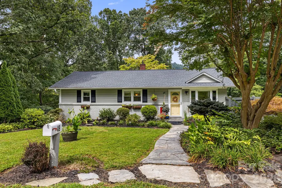 49 White Pine Drive, Asheville, NC 28805 - #2