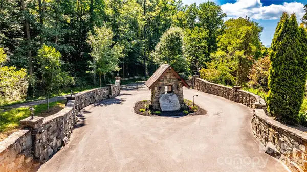 19 Estate Drive #21, Waynesville, NC 28786