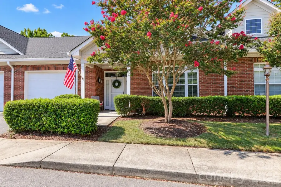 908 Davie Avenue #C, Statesville, NC 28677 - #2