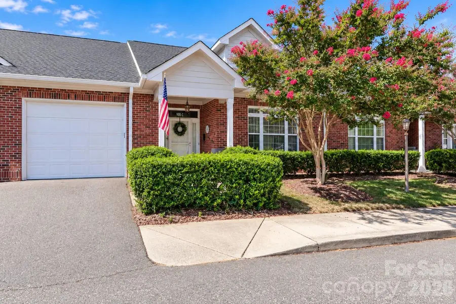 908 Davie Avenue #C, Statesville, NC 28677 - #3
