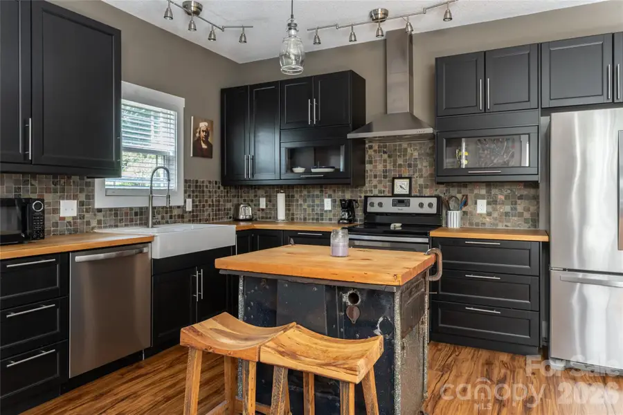 2 Mill Creek Loop, Asheville, NC 28806 - #2