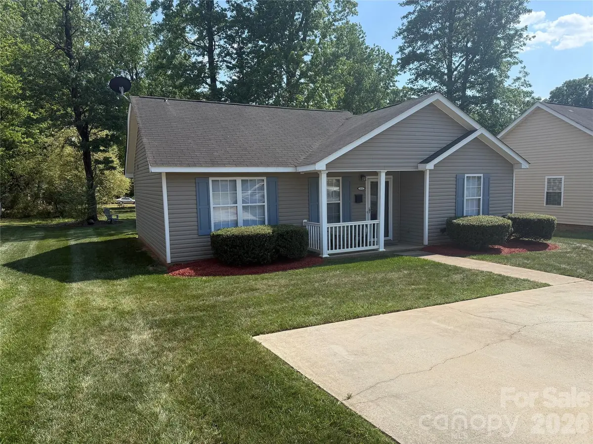 551 Porter Street, Charlotte, NC 28208 - #1