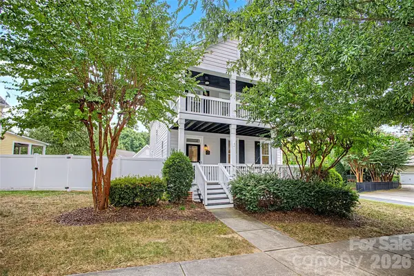 10020 Vanguard Parkway, Huntersville, NC 28078
