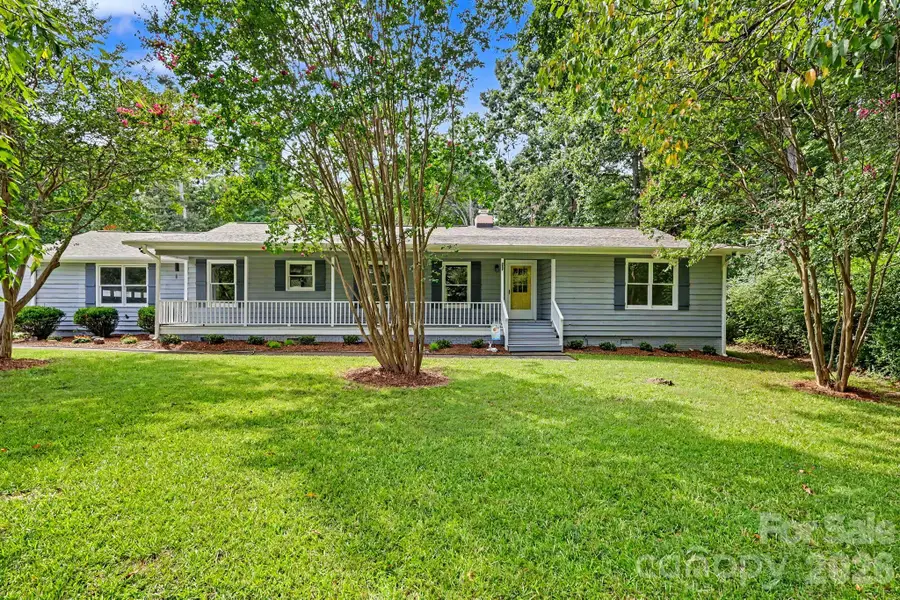 3201 Fairforest Drive, Matthews, NC 28104 - #3