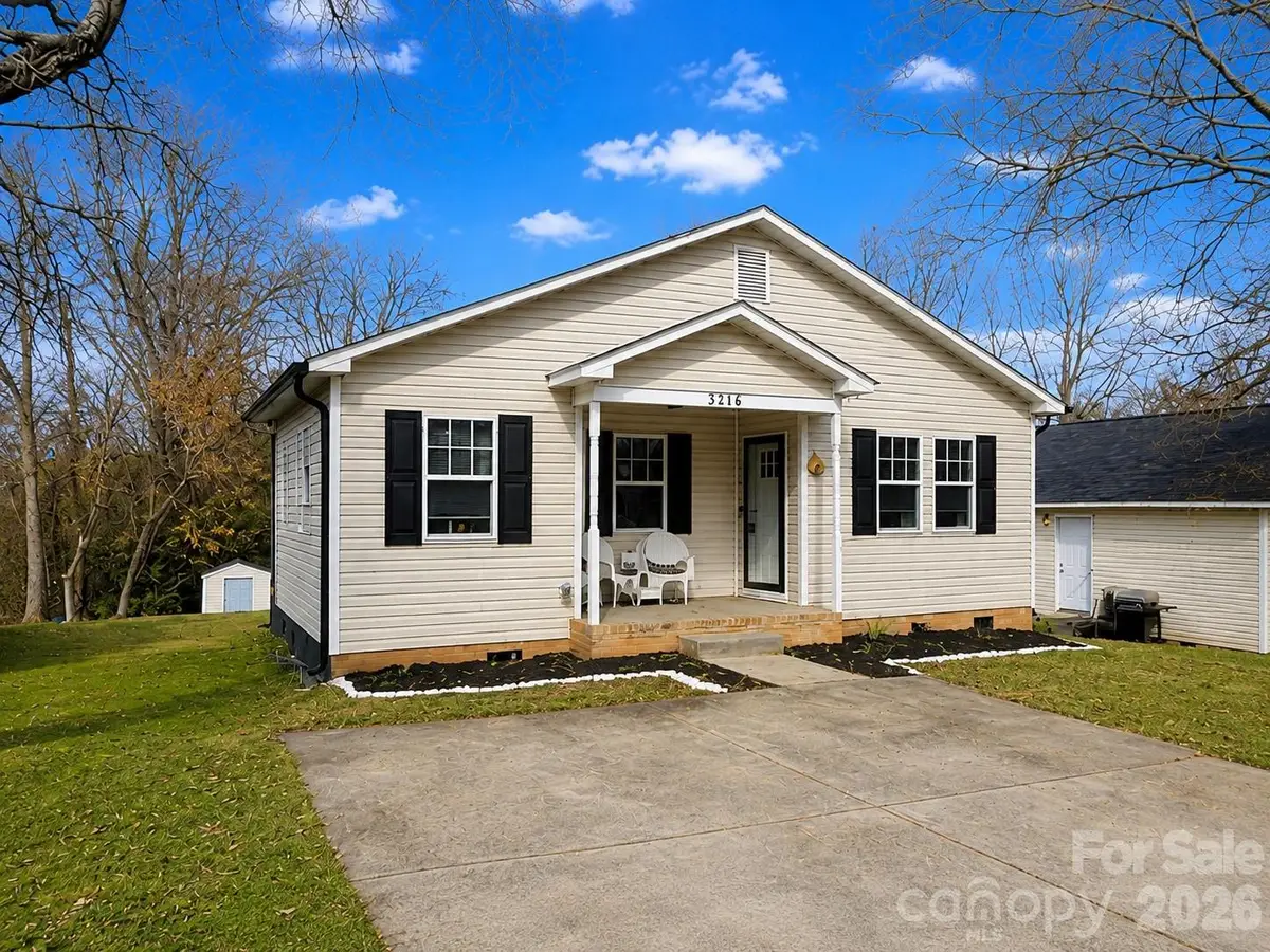 3216 Lasalle Street, Charlotte, NC 28216 - #1