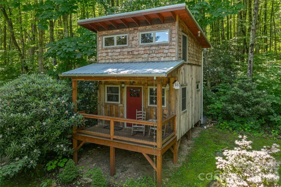 477 Locust Drive, Maggie Valley, NC 28751 - #2