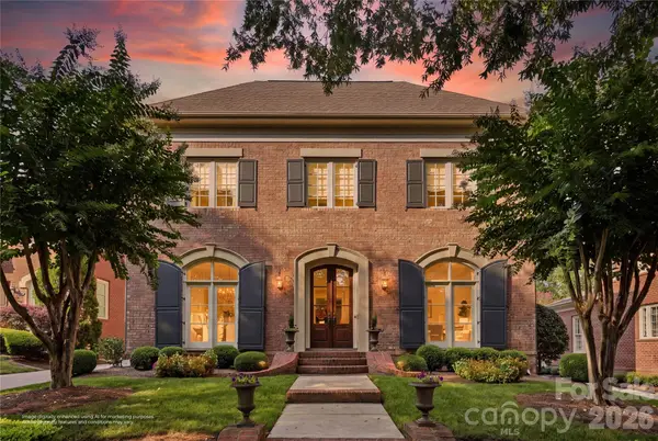 8820 Heydon Hall Circle, Charlotte, NC 28210