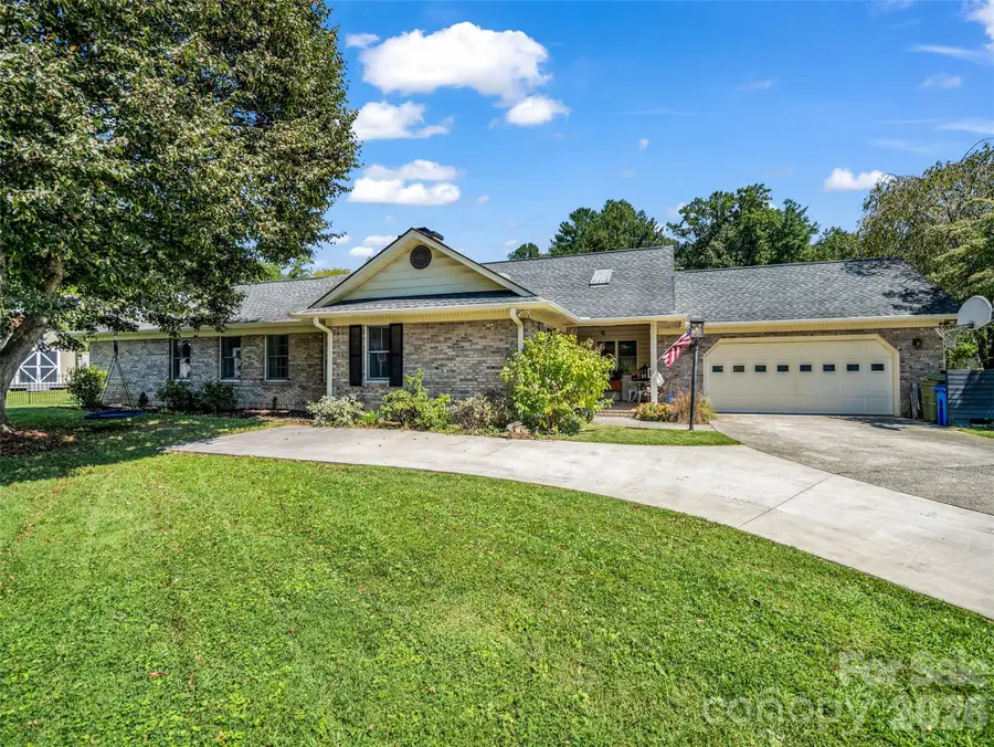 2365 Rosemont Court, Hendersonville, NC 28791 - #3