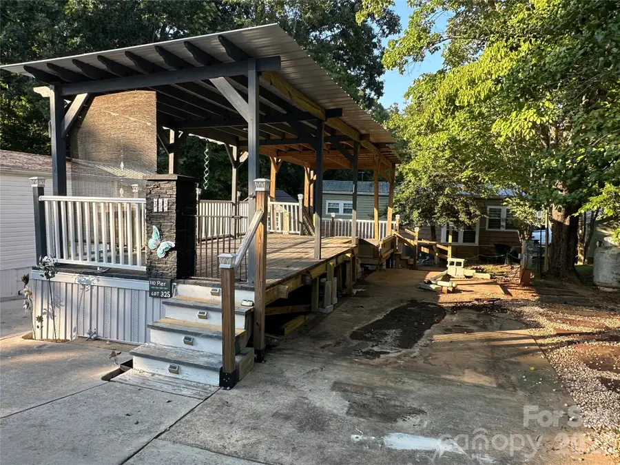 110 Pier Avenue, New London, NC 28127 - #3