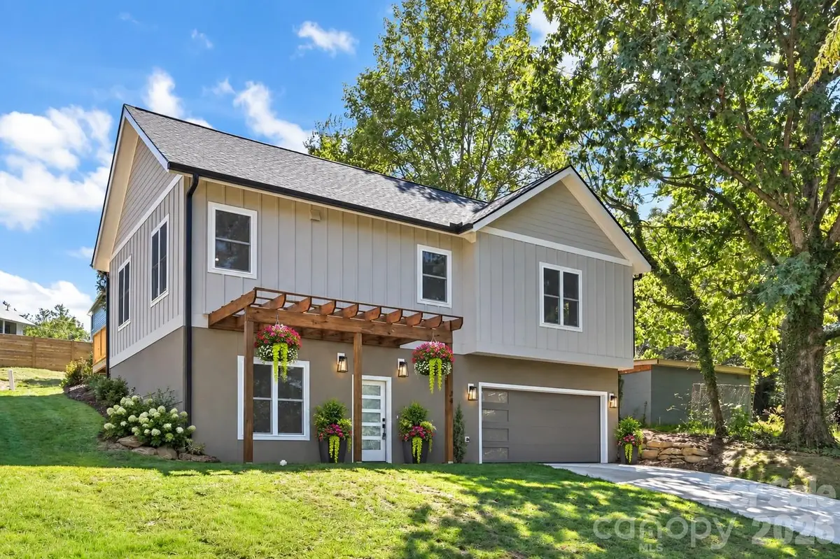 34 Mountain View Road, Asheville, NC 28805 - #1