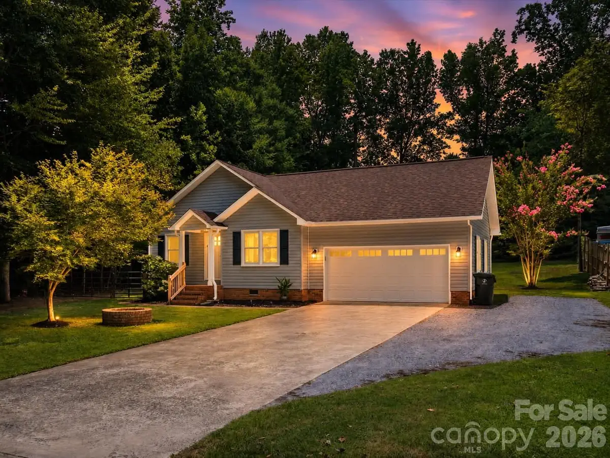 806 Costner Street, Lowell, NC 28098 - #1