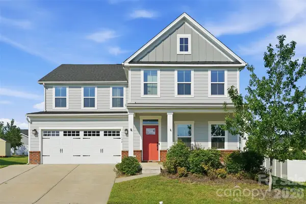 11124 Vanguard Parkway, Huntersville, NC 28078