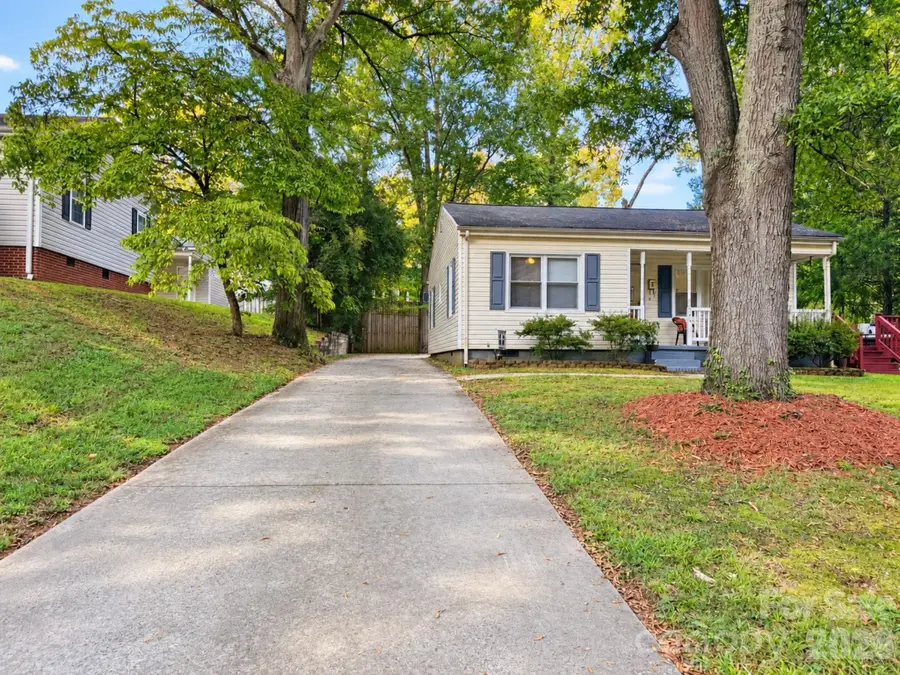 154 Shamrock Street Ne, Concord, NC 28025 - #2