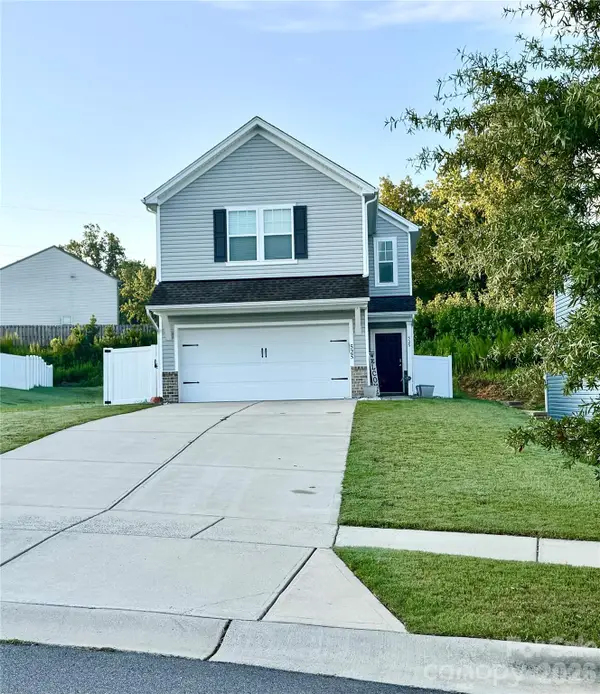 525 Newfound Hollow Drive, Charlotte, NC 28214