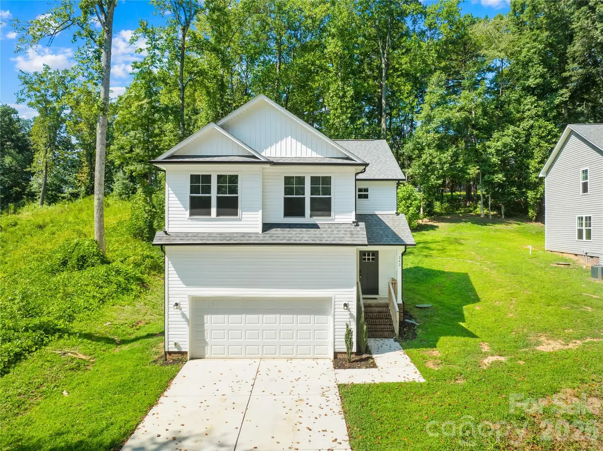 242 Valleybrook Lane, Troutman, NC 28166 - #1