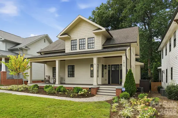 1815 Dearmon Drive, Charlotte, NC 28205