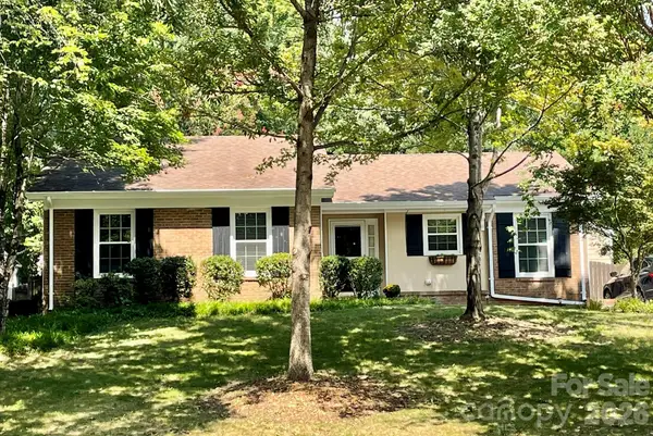 11714 Painted Tree Road, Charlotte, NC 28226