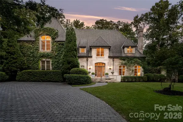 6 Frith Drive, Asheville, NC 28803