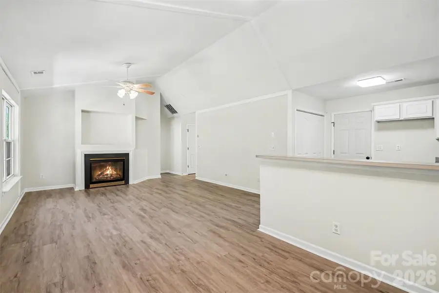 10424 Green Hedge Avenue, Charlotte, NC 28269 - #2