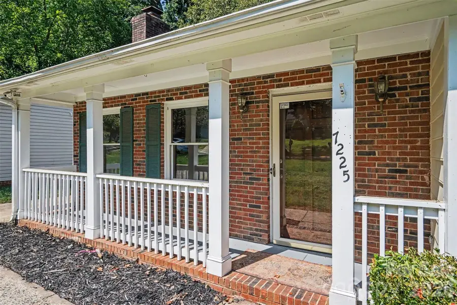 7225 Mcteal Place, Charlotte, NC 28262 - #3