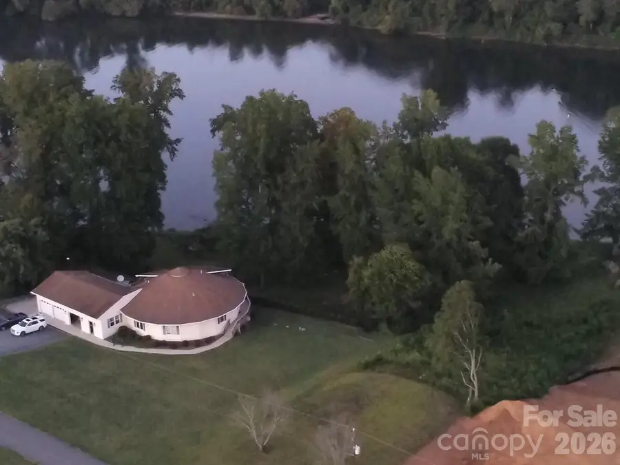 6034 Lookout Heights Drive, Claremont, NC 28610 - #2