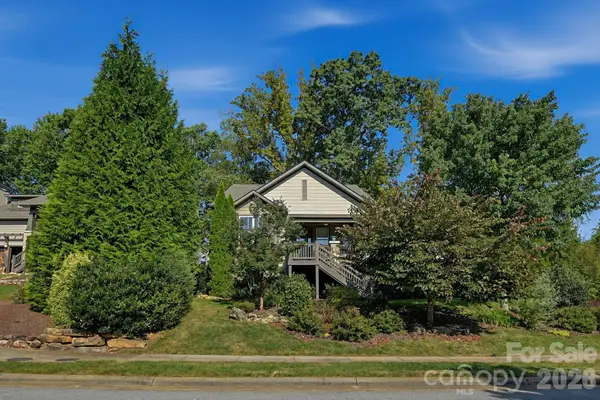 323 Fennel Dun Circle, Biltmore Lake, NC 28715