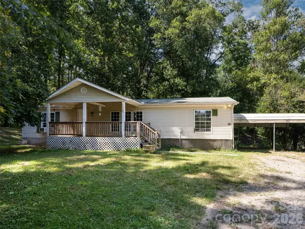 26 Audrey Lane, Asheville, NC 28806