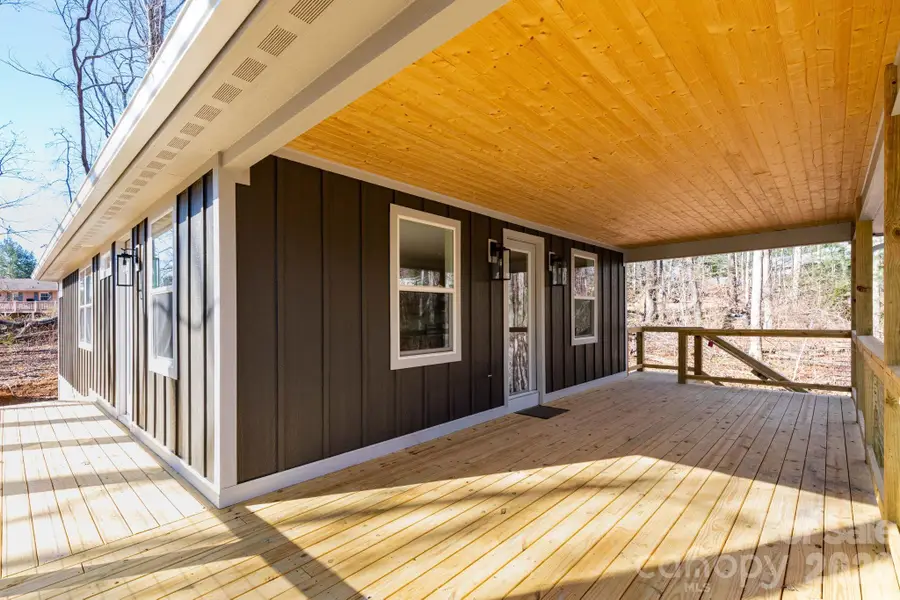 137 E Arbutus Trail, Hendersonville, NC 28792 - #3