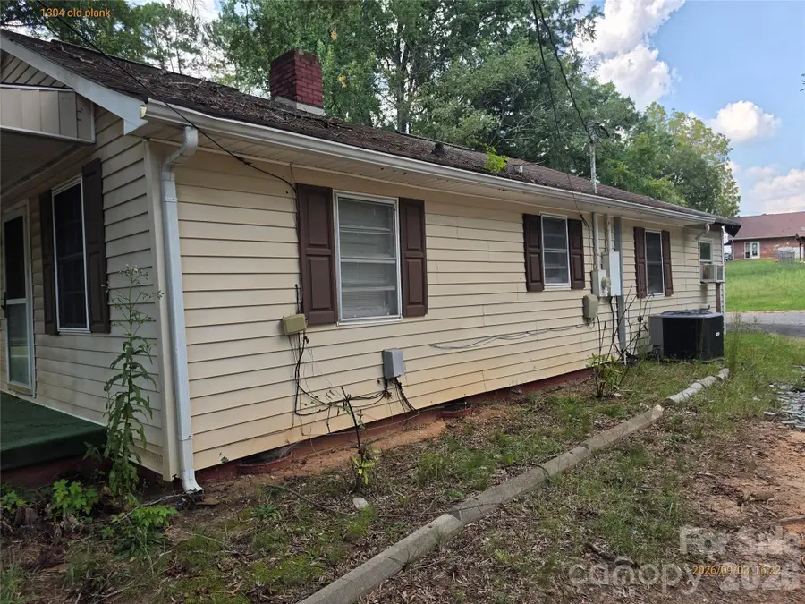 1304 Old Plank Road, Salisbury, NC 28144 - #2