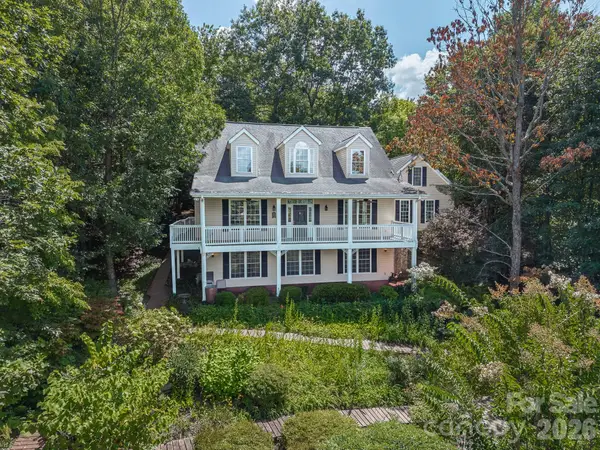 29 Panther Ridge Road, Brevard, NC 28712