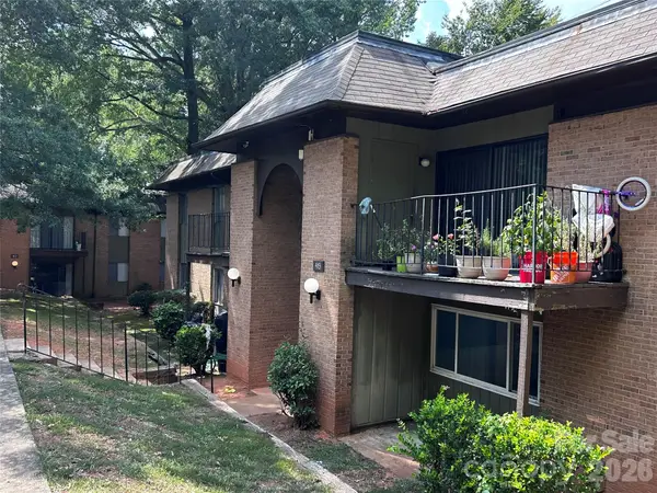 419 Orchard Trace Lane, Charlotte, NC 28213