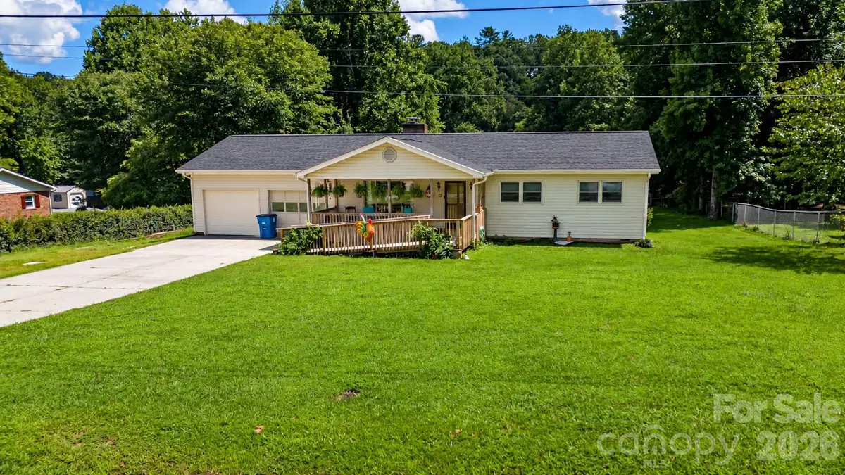 1292 Creekwood Drive, Morganton, NC 28655 - #1