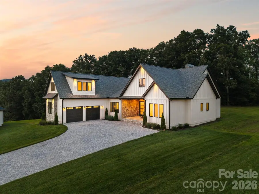 144 Golden Pasture Drive, Fletcher, NC 28732 - #2