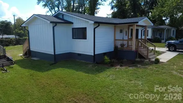 108 Maplewood Knoll Drive #14, East Flat Rock, NC 28726