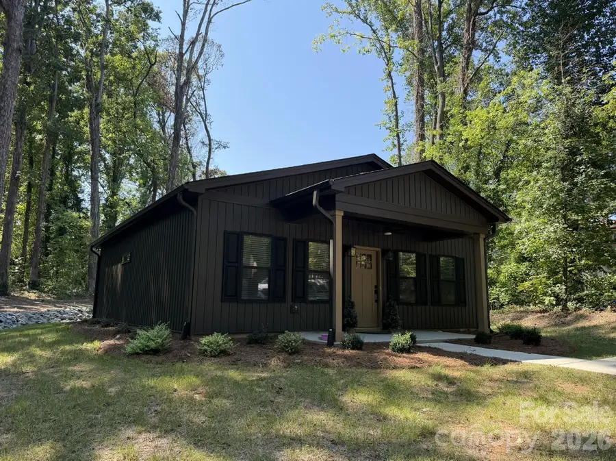 204 E Poplar Street, Stanley, NC 28164 - #3