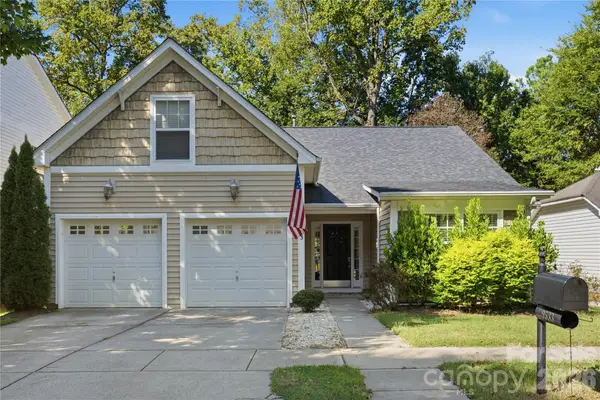 9533 Brighthaven Lane, Charlotte, NC 28214