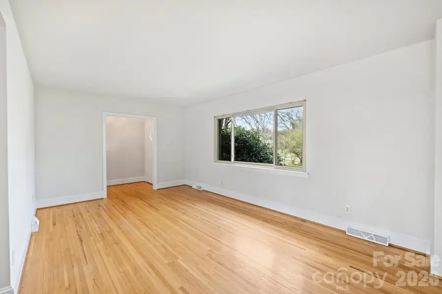 9436 Glen Brook Drive, Charlotte, NC 28215 - #3