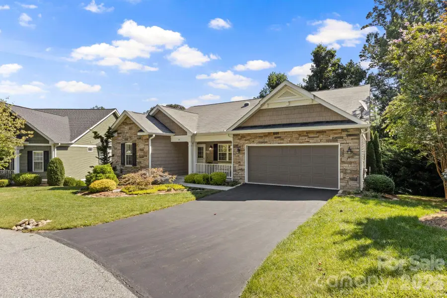 59 Old Pasture Way, Laurel Park, NC 28739 - #3