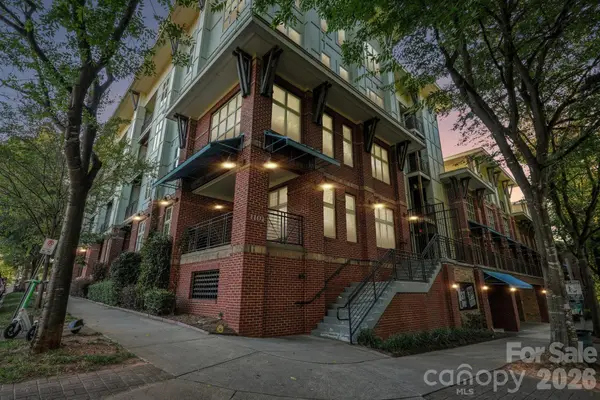 1101 W 1st Street #301, Charlotte, NC 28202