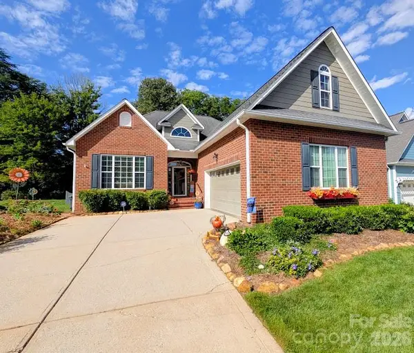 103 Henrys Glen Drive, Morganton, NC 28655