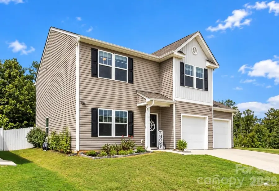10304 Holly Park Drive, Charlotte, NC 28214 - #2