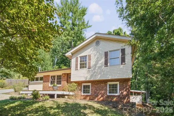 35 Clement Drive, Asheville, NC 28805