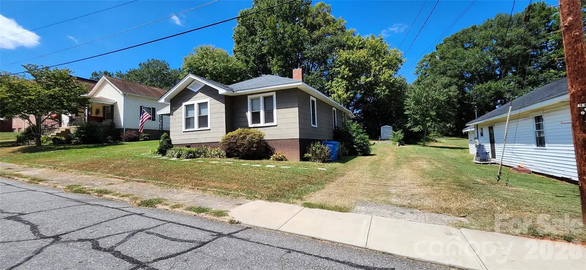 217 Tenth Street, Cramerton, NC 28032 - #1